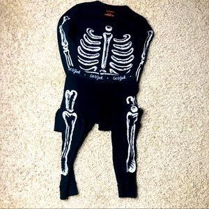 Cat and Jack Skeleton Pijamas Size 8 Kids Pre owned In Great Condition